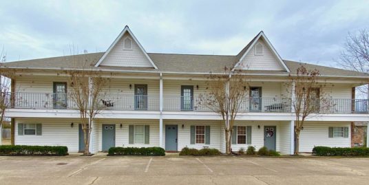 202 Tomlinson Dr, #4-B, Starkville, MS 39759